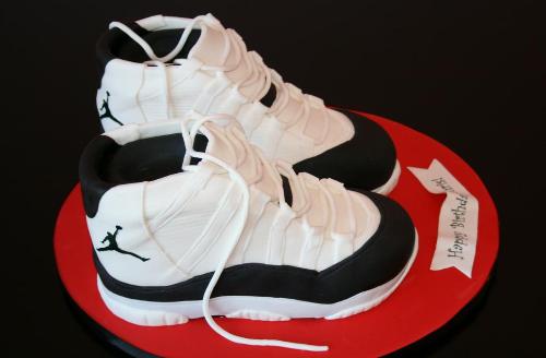 80+ Trending Birthday Cake Designs for All Ages 2024