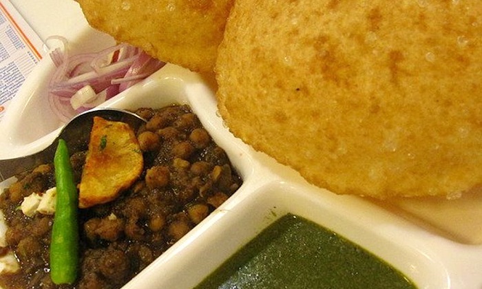 15 Special Indian Street Food Names with Pics