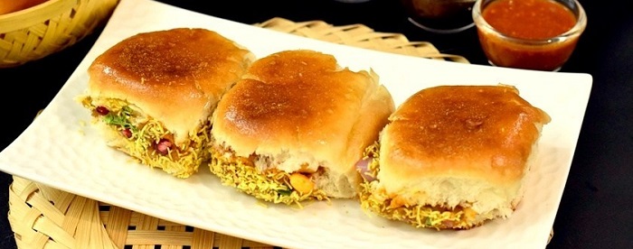 15 Special Indian Street Food Names with Pics