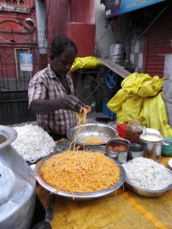 9 Famous Street Foods in Chennai (T Nagar &amp; Anna Nagar)