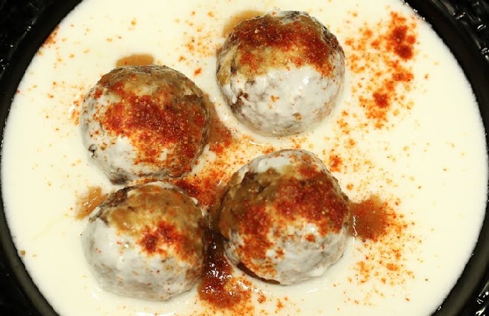 Street foods in Kolkata: Top 10 Lip-Smacking Dishes for you to Try