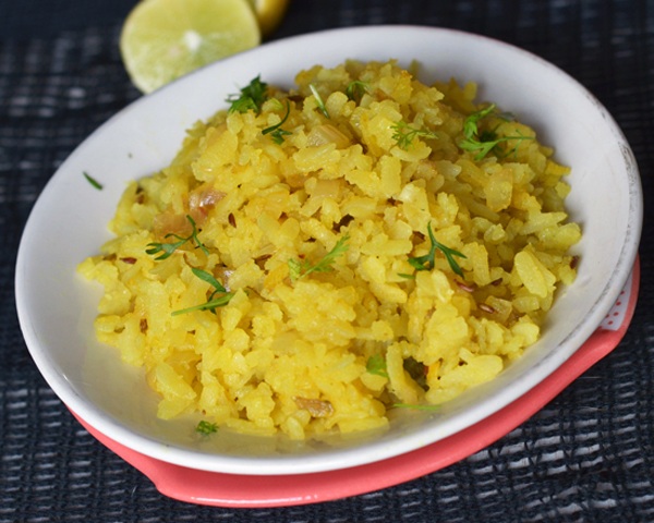 12 Delicious Street Foods in Pune: Famous Places to Visit!