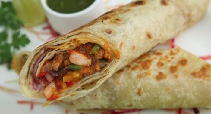 Street Foods in Mumbai: Top 10 Delicious Cuisines you Must Try