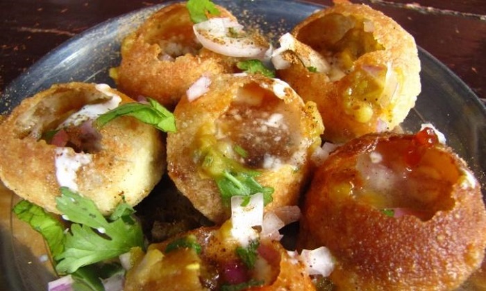 Street Foods in Lucknow: The Yummiest Street Delicacies you Need to try