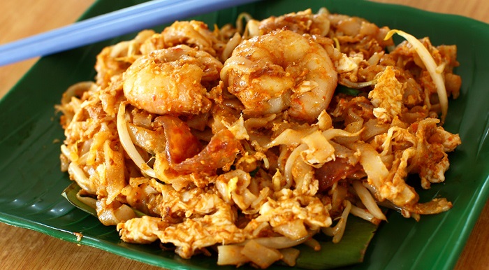 Street Foods in Singapore: Best Places for Street Food in Singapore