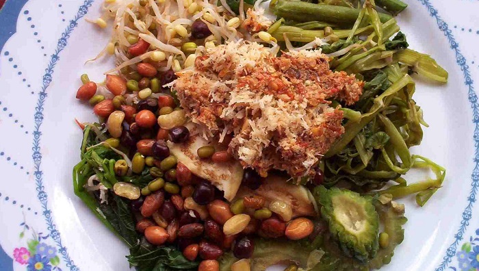 Indonesian Street Foods: 11 Famous Street Foods of Bali