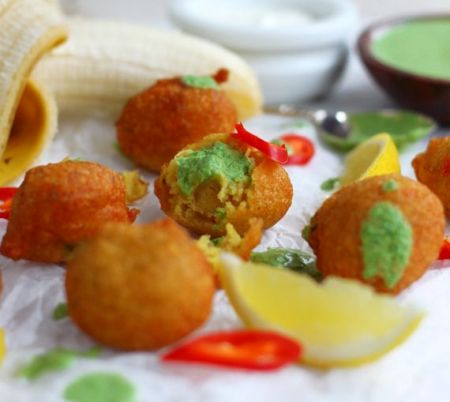 Gujarati Cuisines: 9 Famous Gujarati Food in Ahmedabad