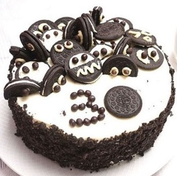 20 Modern Black Forest Cake Designs With Images 2024