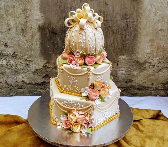 20 Simple and Unique Engagement Cake Designs In 2024