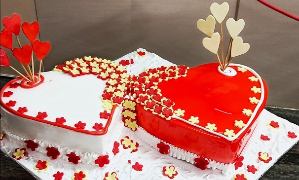 20 Romantic Heart Shape Cake Designs With Images In 2024
