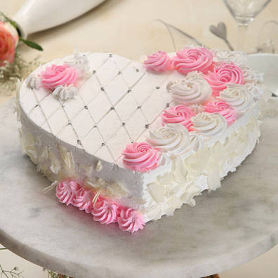 20 Romantic Heart Shape Cake Designs With Images In 2024