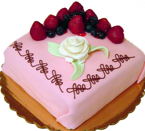 20 Unique Strawberry Cake Designs With Images In 2024