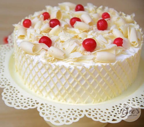 20 Simple and Unique Pineapple Cake Designs With Images 2024