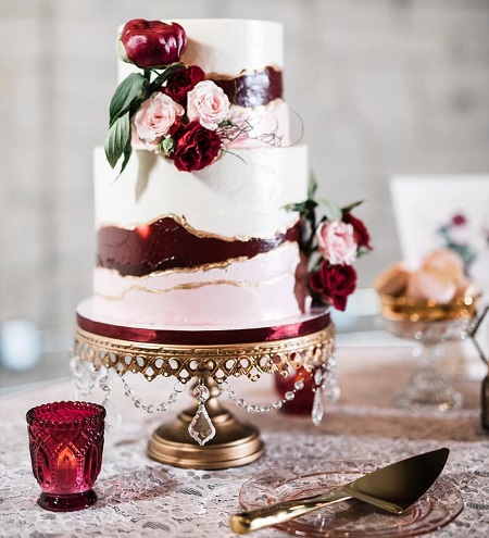 20 Simple and Unique Wedding Cake Designs In 2024