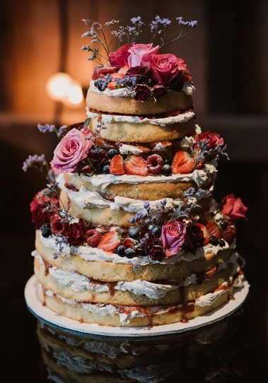 20 Simple and Unique Wedding Cake Designs In 2024