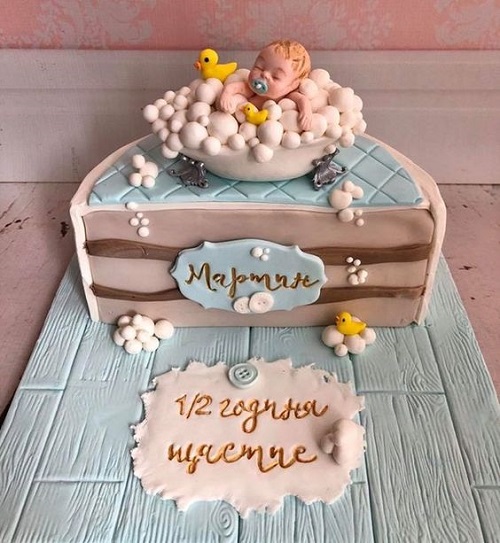 20 Latest and Best 6 Month Birthday Cake Designs With Photos