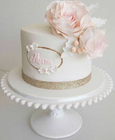 20 Special &amp; Unique Birthday Cake Designs For Mom 2024