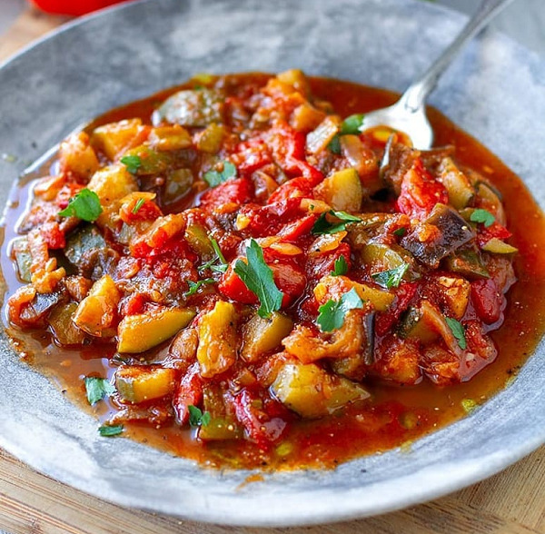 9 Famous and Delicious Spanish Food Recipes To Try