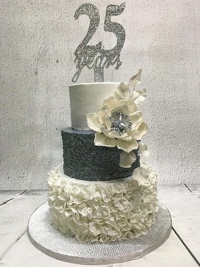 20 Unique 25th Anniversary Cake Designs With Photos In 2024