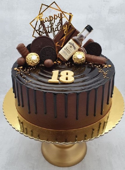 18th Birthday Cake Designs: 20 Ideas To Inspire You