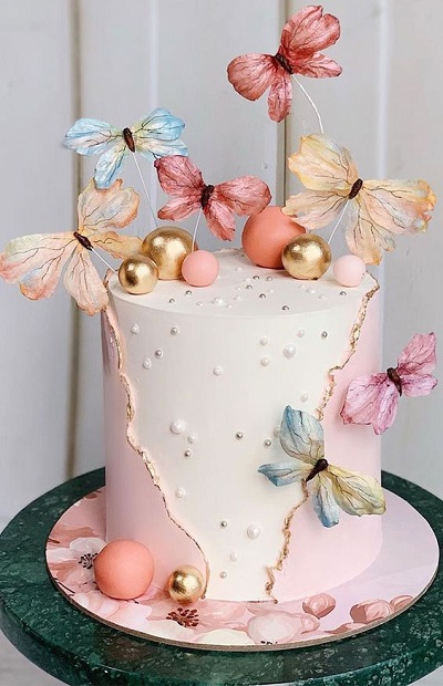 20 Simple and Best Butterfly Cake Designs In 2025