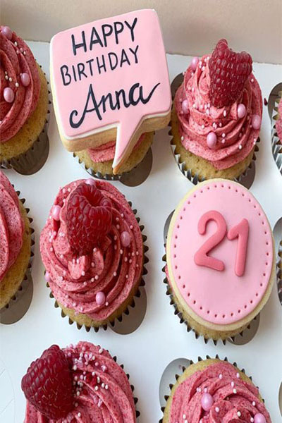 20 Unique Cake Designs To Celebrate 21st Birthday