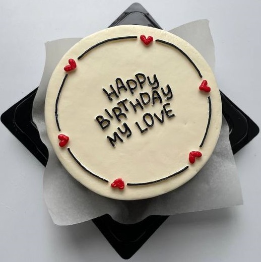 20 Romantic Mini Birthday Cake Designs for Boyfriend