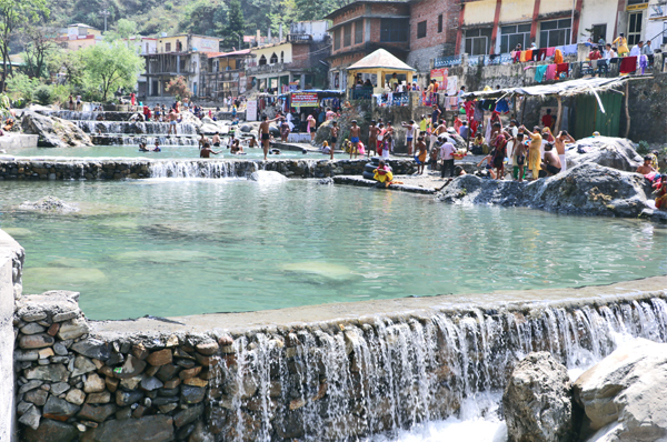 15 Best Dehradun Tourist Places to Visit | I Fashion Styles