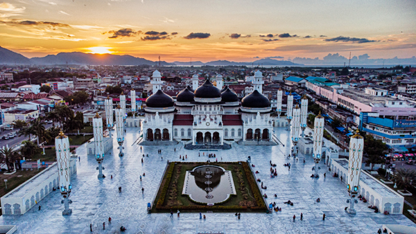 9 Beautiful Indonesian Tourist Places You Must See | I Fashion Styles