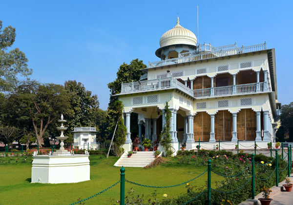 9 Famous Uttar Pradesh Tourist Places to Visit | I Fashion Styles