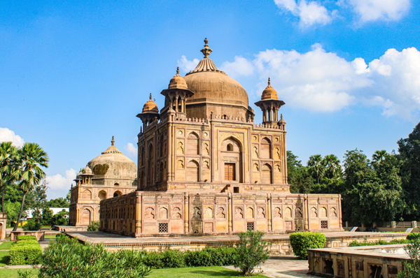 9 Famous Uttar Pradesh Tourist Places to Visit | I Fashion Styles