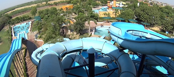 9 Famous Parks in Agra with Pictures | I Fashion Styles