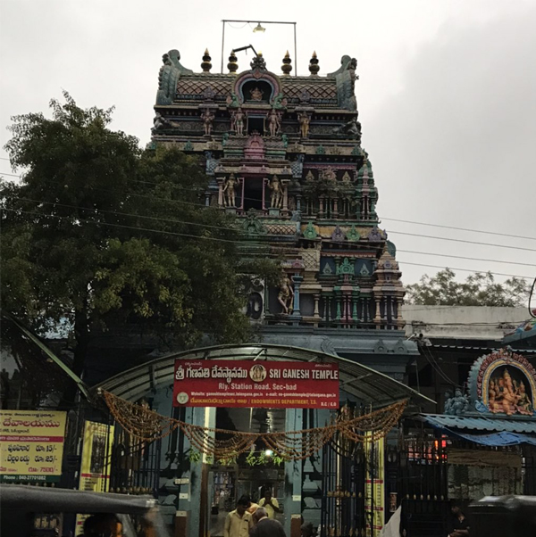 20+ Famous Temples in Hyderabad That You Must Visit in 2025
