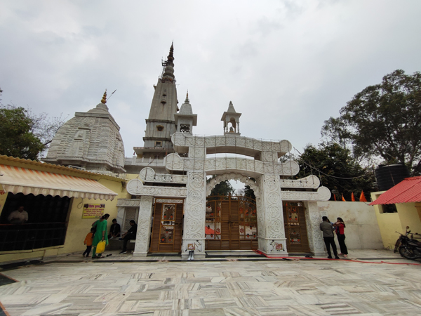 10 Must Visit and Famous Temples in Uttar Pradesh