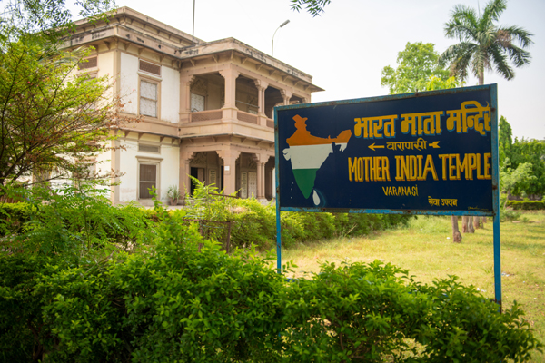 10 Must Visit and Famous Temples in Uttar Pradesh