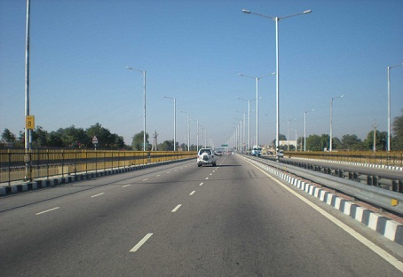 7 Best Travel Destinations to Explore in India via Road