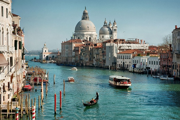 Top 15 Italy Tourist Places to Visit | I Fashion Styles