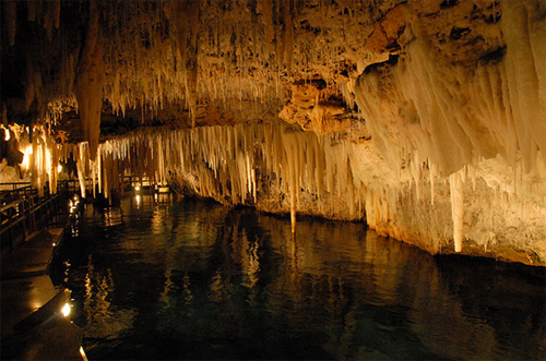 9 Famous and Best Crystal Caves In The World