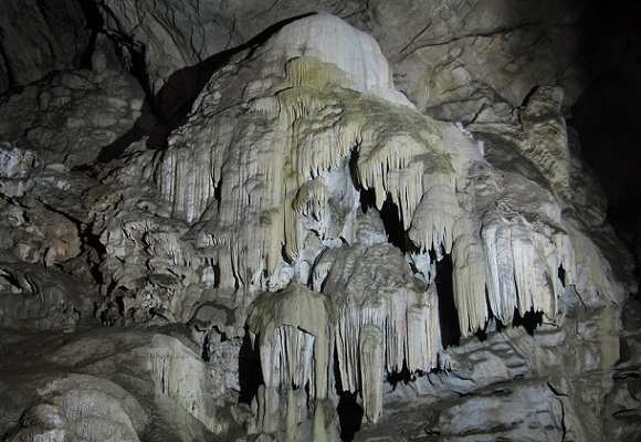 Wonders of Borra Caves Photos at Araku Valley In Andhra Pradesh | I Fashion Styles