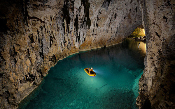 9 Famous Limestone Caves With Pictures | I Fashion Styles