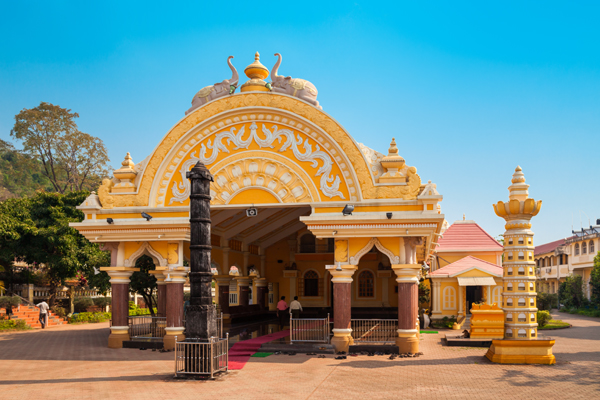 16 Must-Visit Temples in Goa With Images | I Fashion Styles