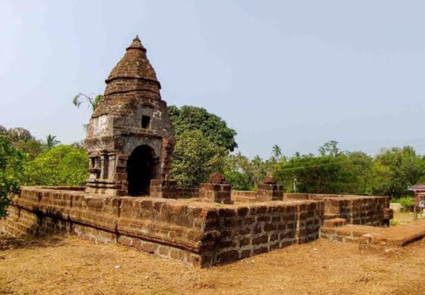 16 Must-Visit Temples in Goa With Images | I Fashion Styles