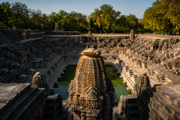 18 Must-Visit Temples in Gujarat with Details | I Fashion Styles