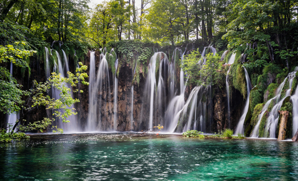 20 Incredible Natural Waterfalls In The World | I Fashion Styles