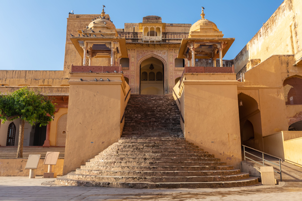 10 Must Visit and Famous Temples In Jaipur 2023