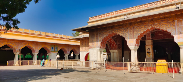 10 Must Visit and Famous Temples In Jaipur 2023