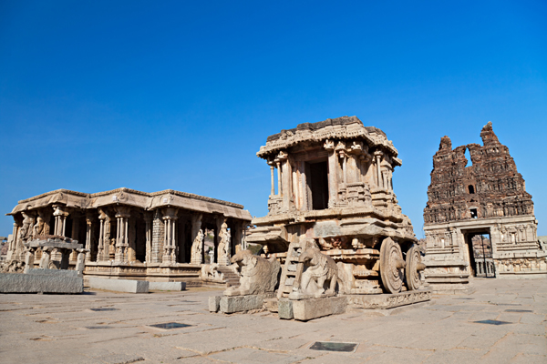 15 Famous Oldest Temples In India With Details | I Fashion Styles