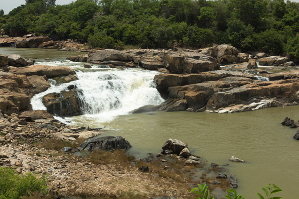 15 Incredible Waterfalls In Karnataka with Images | I Fashion Styles