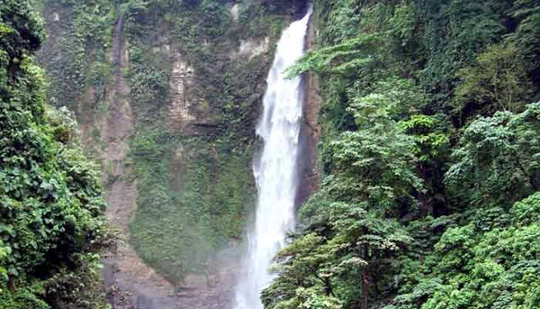 10 Majestic Waterfalls Near Mumbai With Highlights | I Fashion Styles