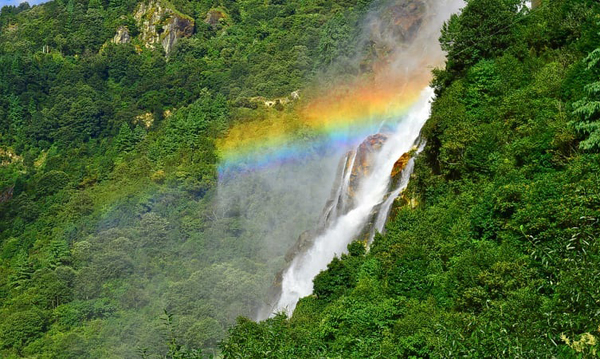 4 Best Waterfalls in Arunachal Pradesh – Glorious Streams of Pure White